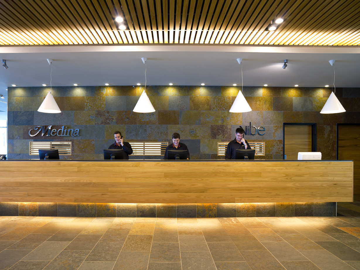 HOTEL RECEPTION